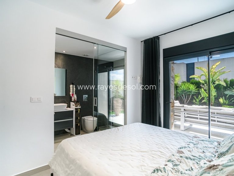 Villa for Sale in Algorfa, Alicante 14