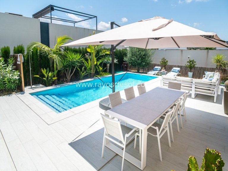 Villa for Sale in Algorfa, Alicante 25