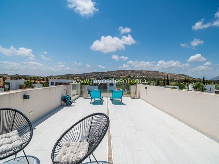Villa for Sale in Algorfa, Alicante 32