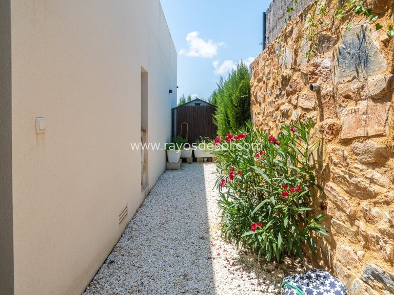 Villa for Sale in Algorfa, Alicante 36
