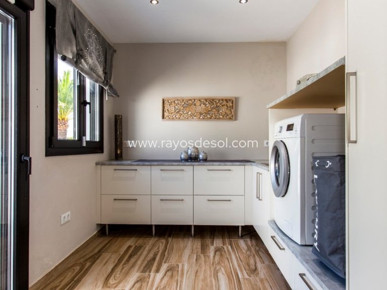 Villa for Sale in Moraira, Alicante 24