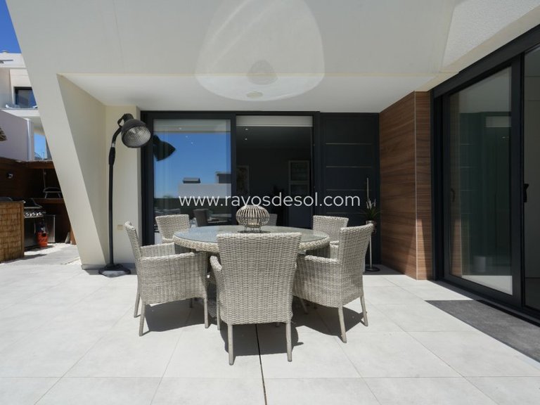 Villa for Sale in Benijofar, Alicante 8