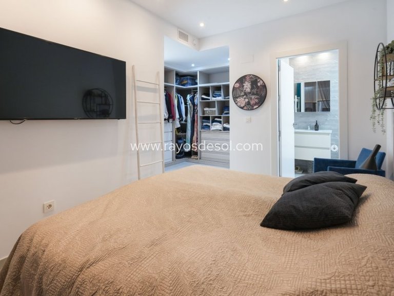 Villa for Sale in Benijofar, Alicante 19
