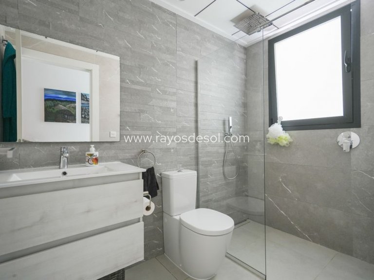 Villa for Sale in Benijofar, Alicante 29