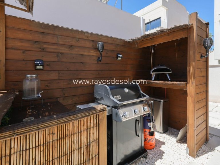 Villa for Sale in Benijofar, Alicante 40