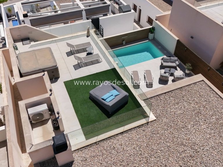 Villa for Sale in Benijofar, Alicante 48