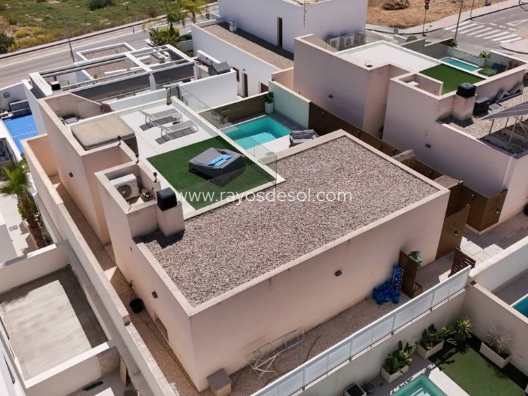 Villa for Sale in Benijofar, Alicante 49