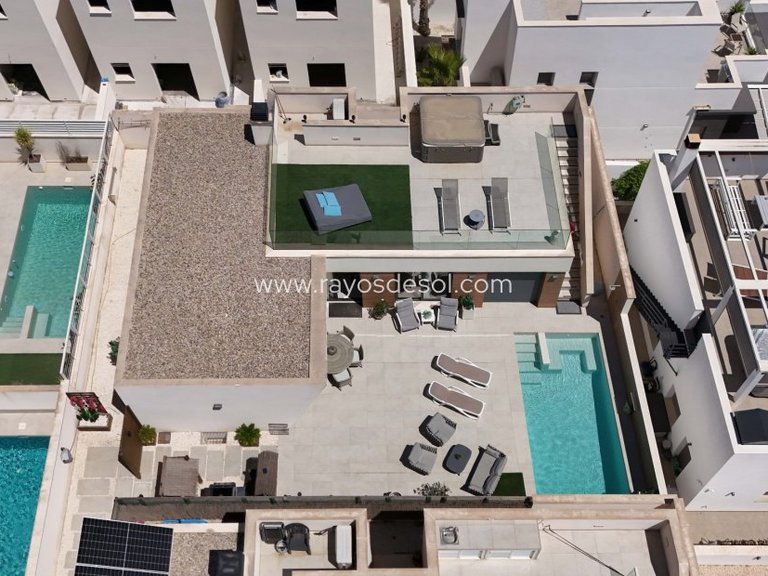 Villa for Sale in Benijofar, Alicante 50