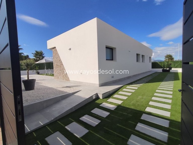Villa for Sale in Calasparra, Murcia 8