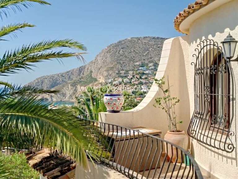 Villa for Sale in Calpe, Alicante 13
