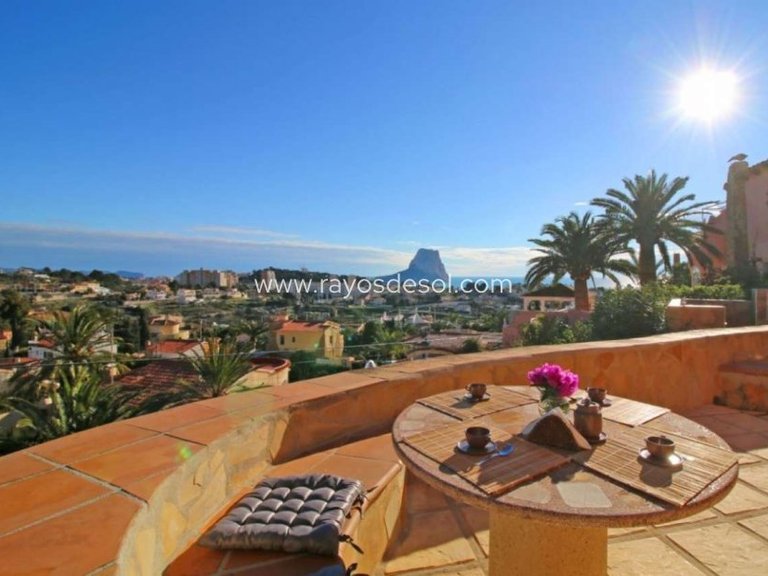 Villa for Sale in Calpe, Alicante 1