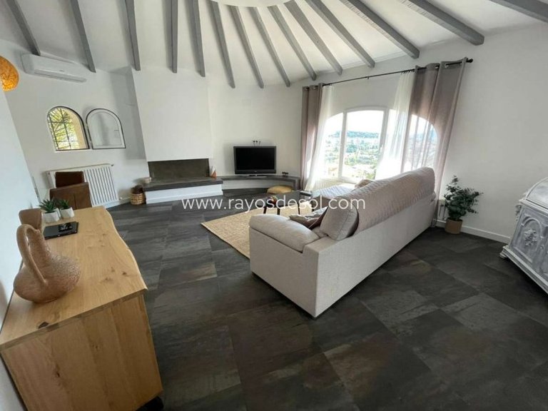Villa for Sale in Calpe, Alicante 44