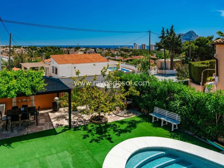 Villa for Sale in Calpe, Alicante 40
