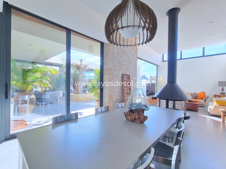 Villa for Sale in Los Alcazares, Murcia 3