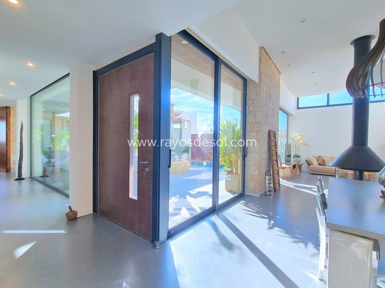 Villa for Sale in Los Alcazares, Murcia 4