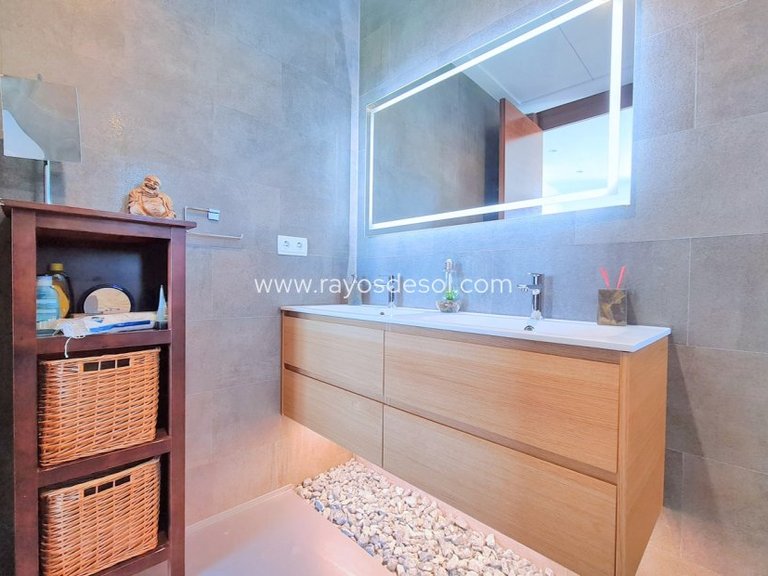 Villa for Sale in Los Alcazares, Murcia 17