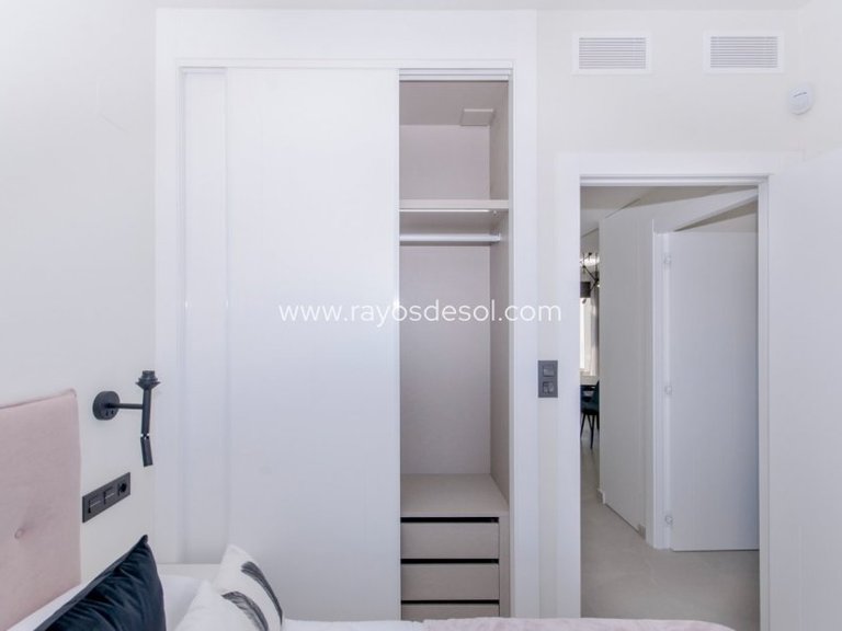 Apartment for Sale in Torrevieja, Alicante 22