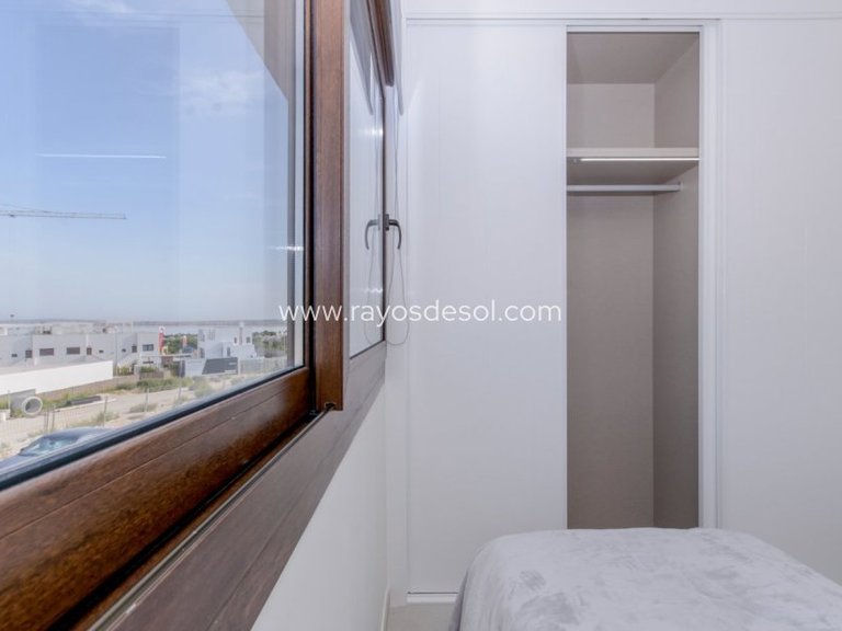 Apartment for Sale in Torrevieja, Alicante 23