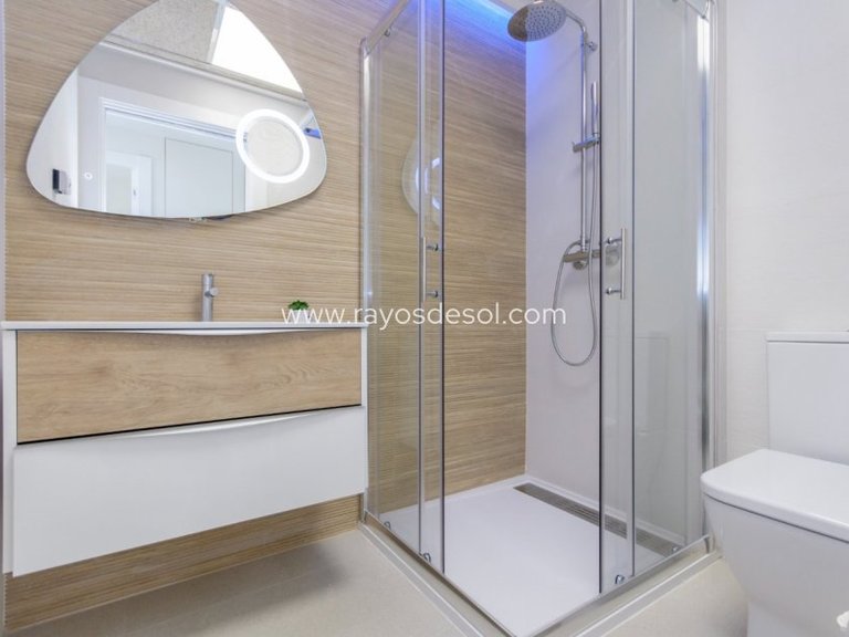 Apartment for Sale in Torrevieja, Alicante 26