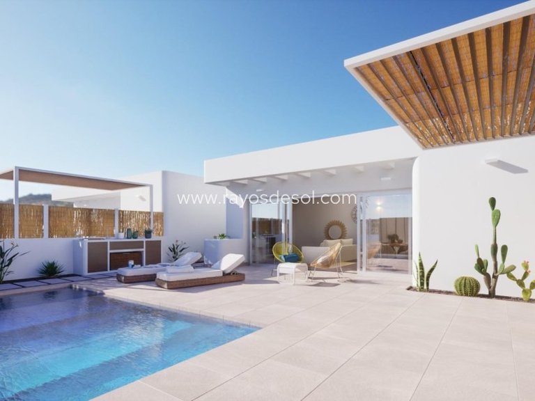 Villa for Sale in Los Alcazares, Murcia 1