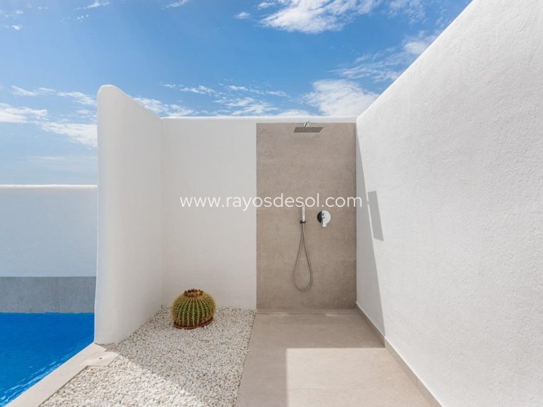 Villa for Sale in Los Alcazares, Murcia 31