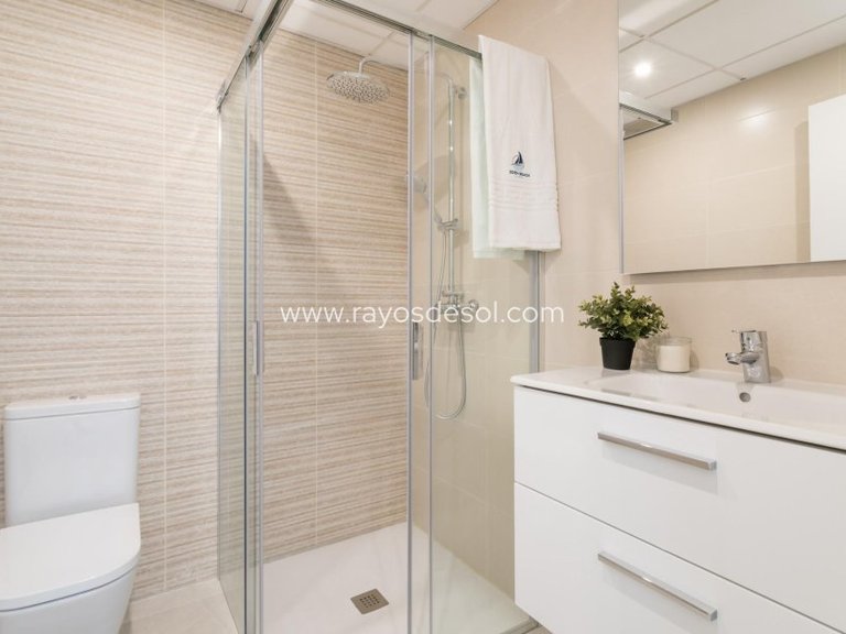 Apartment for Sale in Torrevieja, Alicante 35