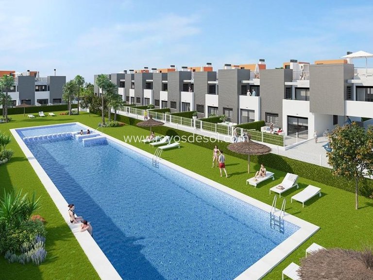 Apartment for Sale in Torrevieja, Alicante 1