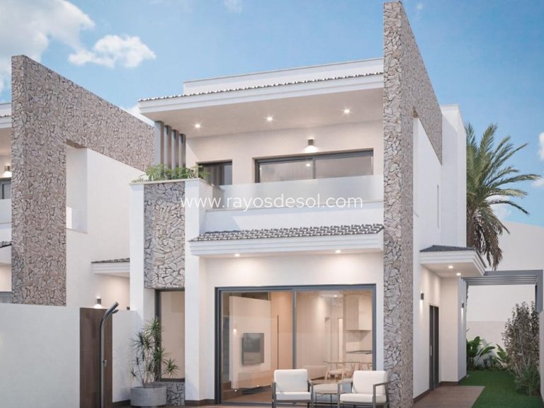 Villa for Sale in San Pedro Del Pinatar, Murcia 1