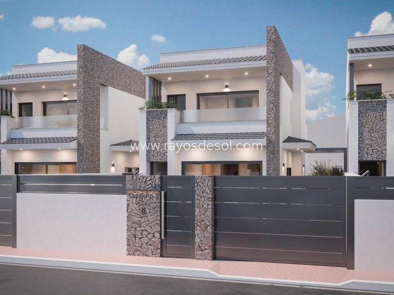 Villa for Sale in San Pedro Del Pinatar, Murcia 2