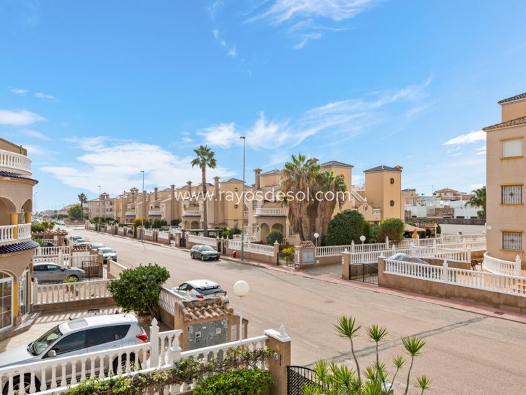Apartment for Sale in Orihuela Costa, Alicante 18