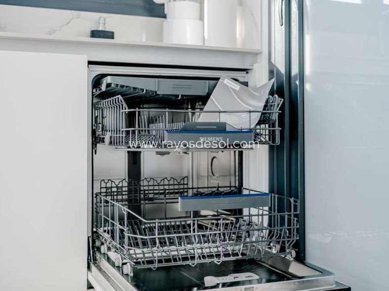 Apartment for Sale in Benidorm, Alicante 49