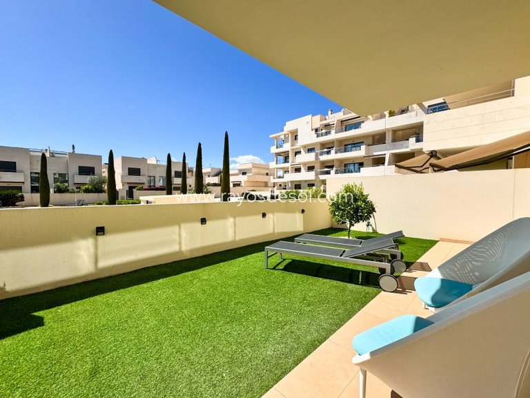 Apartment for Sale in Orihuela Costa, Alicante 2