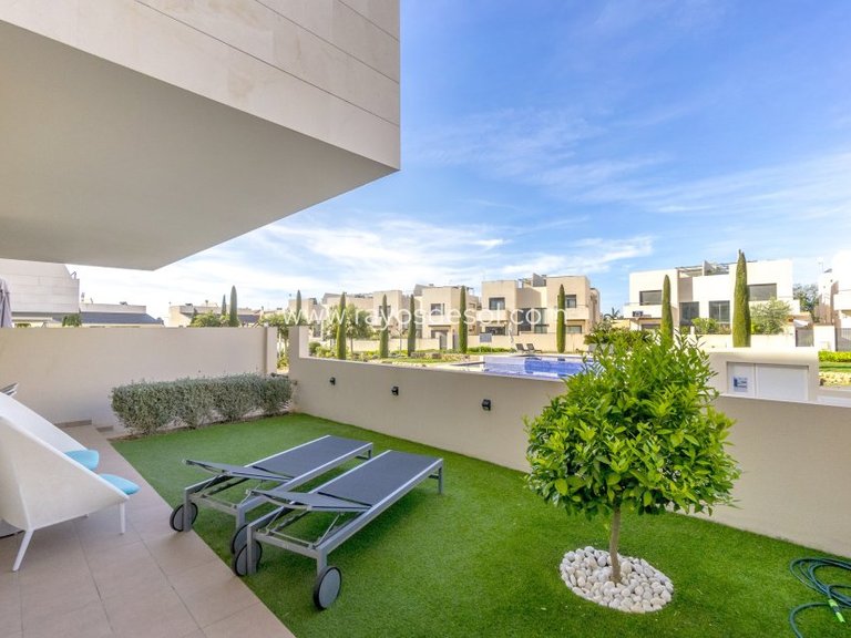 Apartment for Sale in Orihuela Costa, Alicante 18