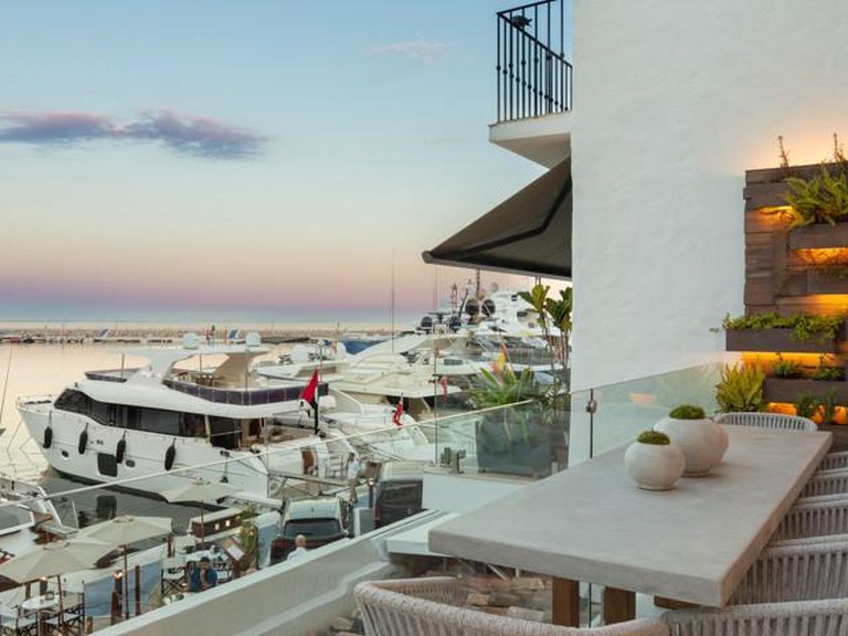 Apartment for Sale in Marbella, Malaga 21