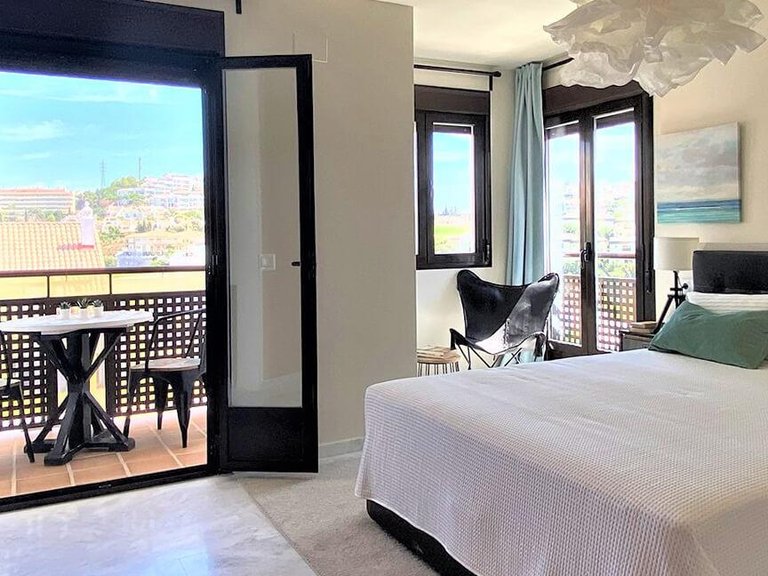 Apartment for Sale in Marbella, Malaga 18