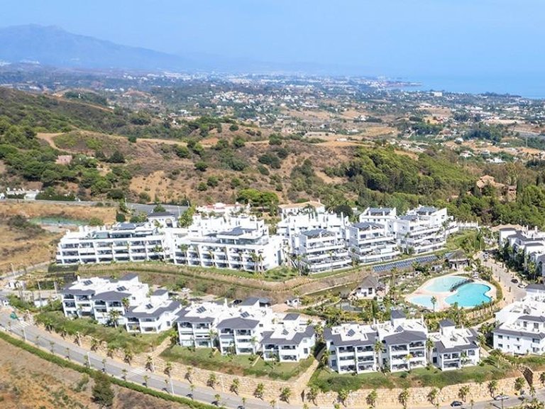 Apartment for Sale in Marbella, Malaga 25