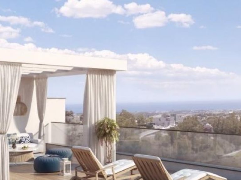 Apartment for Sale in Benahavis, Malaga 11