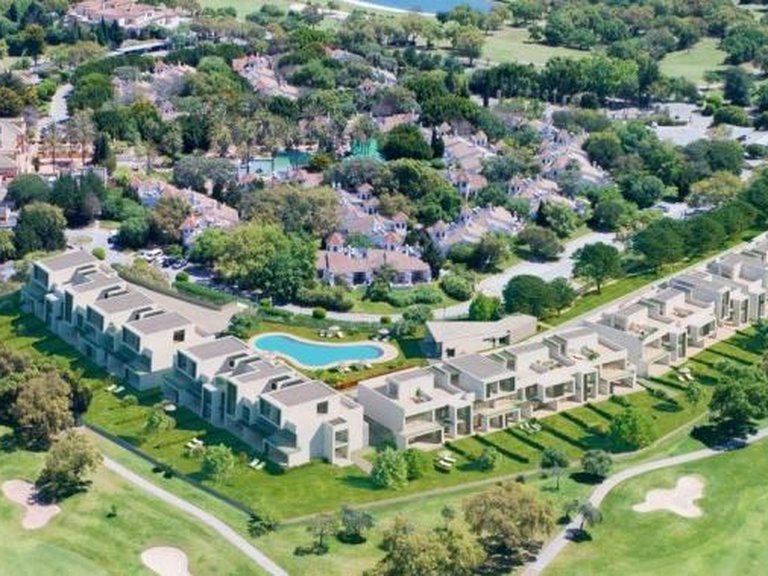 Town House for Sale in Estepona, Malaga 12