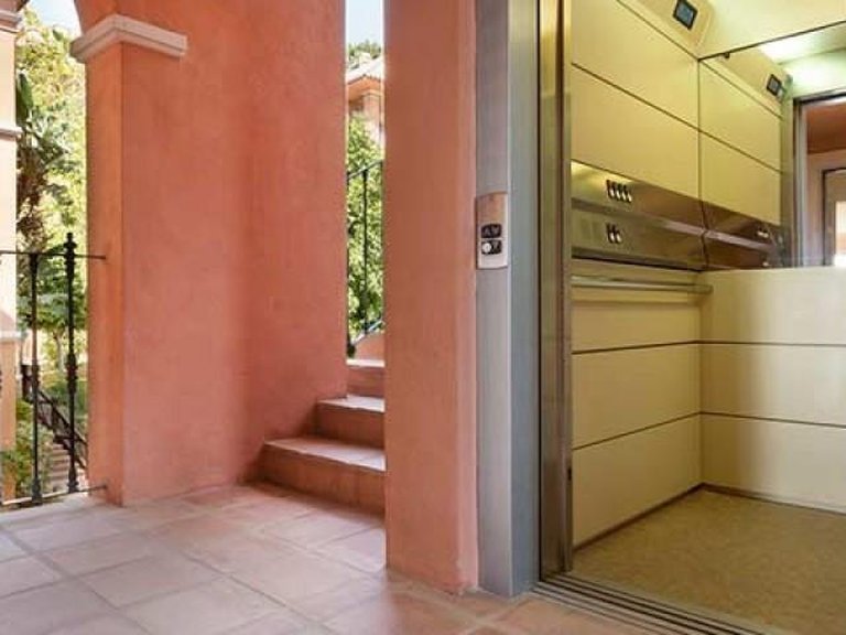 Apartment for Sale in Benahavis, Malaga 27