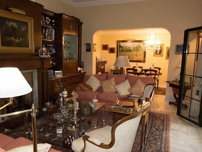 Villa for Sale in Marbella, Malaga 24