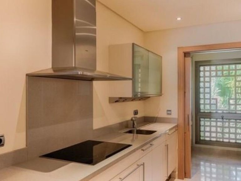Apartment for Sale in Marbella, Malaga 16