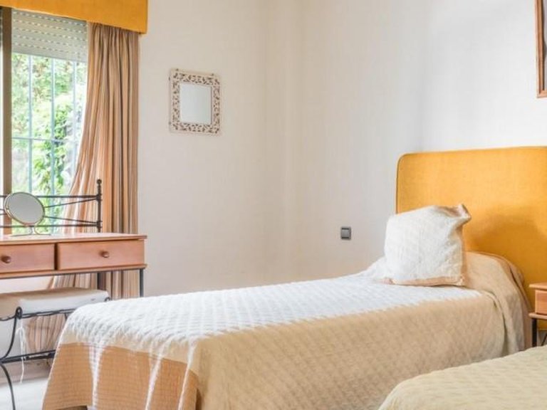 Apartment for Sale in Marbella, Malaga 22