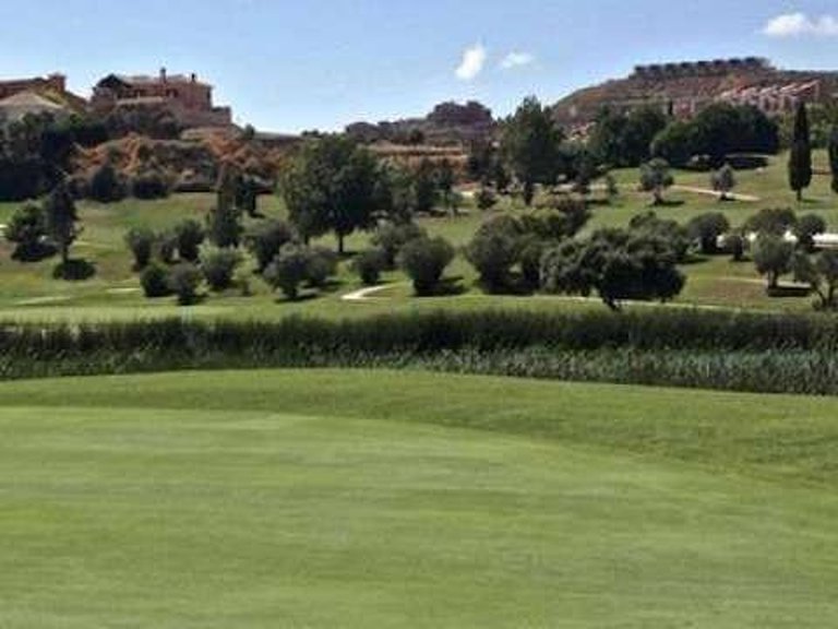 Town House for Sale in Benahavis, Malaga 23