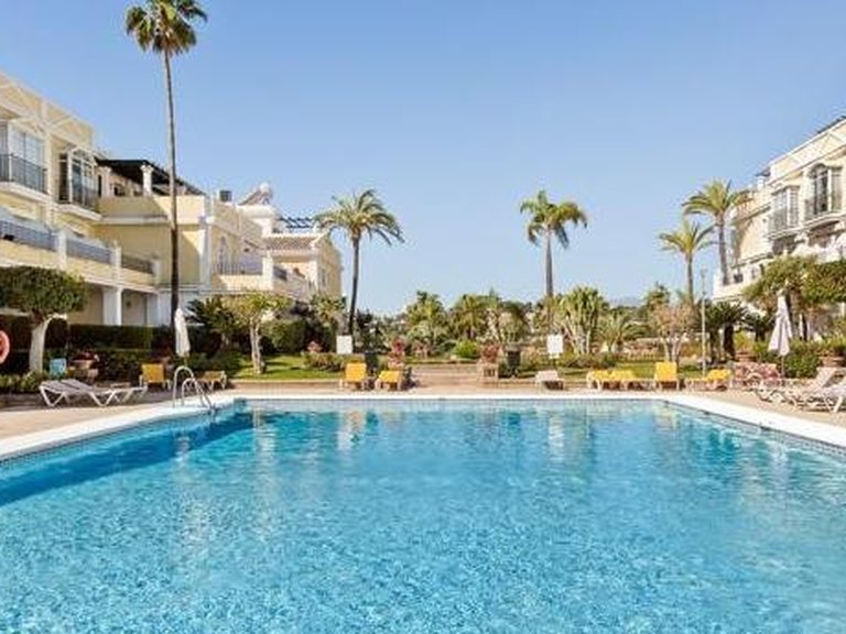 Town House for Sale in Marbella, Malaga 19
