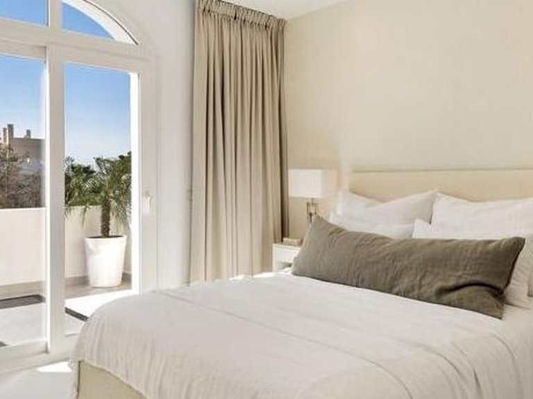 Town House for Sale in Marbella, Malaga 23