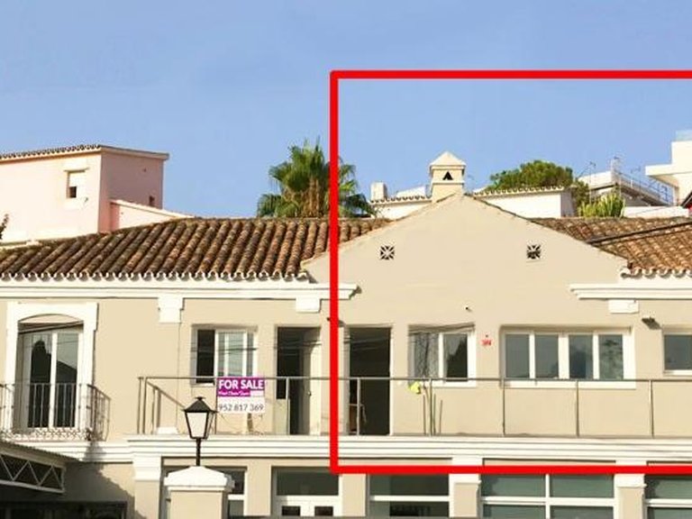 Apartment for Sale in Marbella, Malaga 31