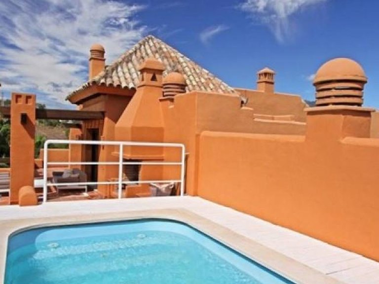 Town House for Sale in Marbella, Malaga 26