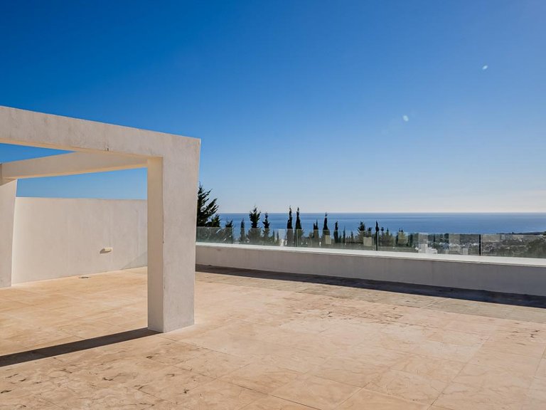 Apartment for Sale in Marbella, Malaga 26