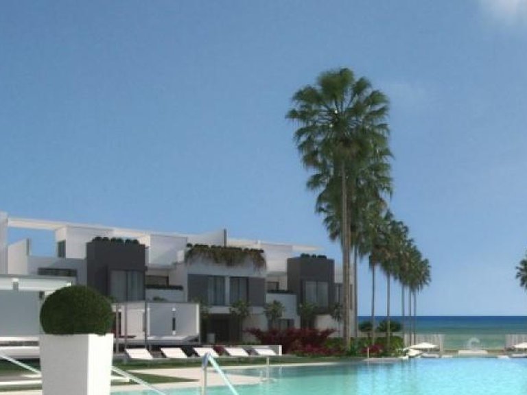 Town House for Sale in Estepona, Malaga 17