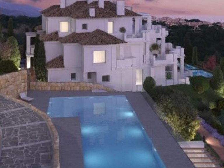 Apartment for Sale in Benahavis, Malaga 13